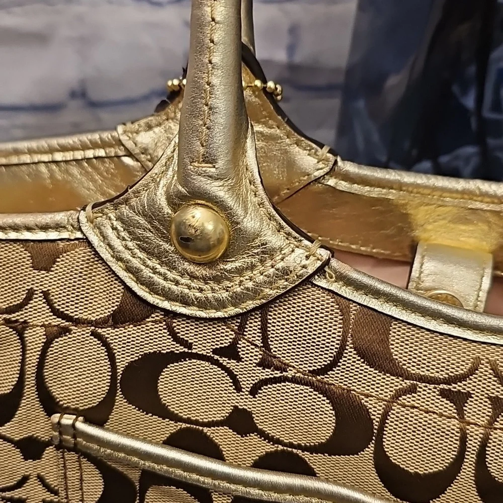 Coach BLEEKER EUC - Picture 12 of 15